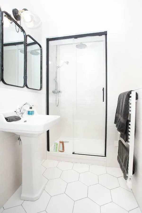 Appartement 4 - Standing, Moderne Et Tout Equipe - Carmes, Toulouse Apartment